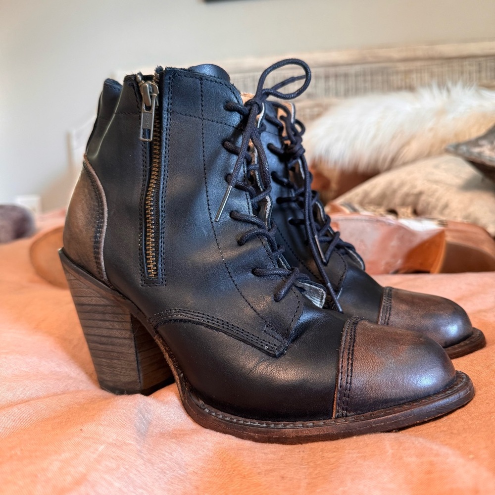 Freebird by Steven Dame Black and Brown Heeled Boots